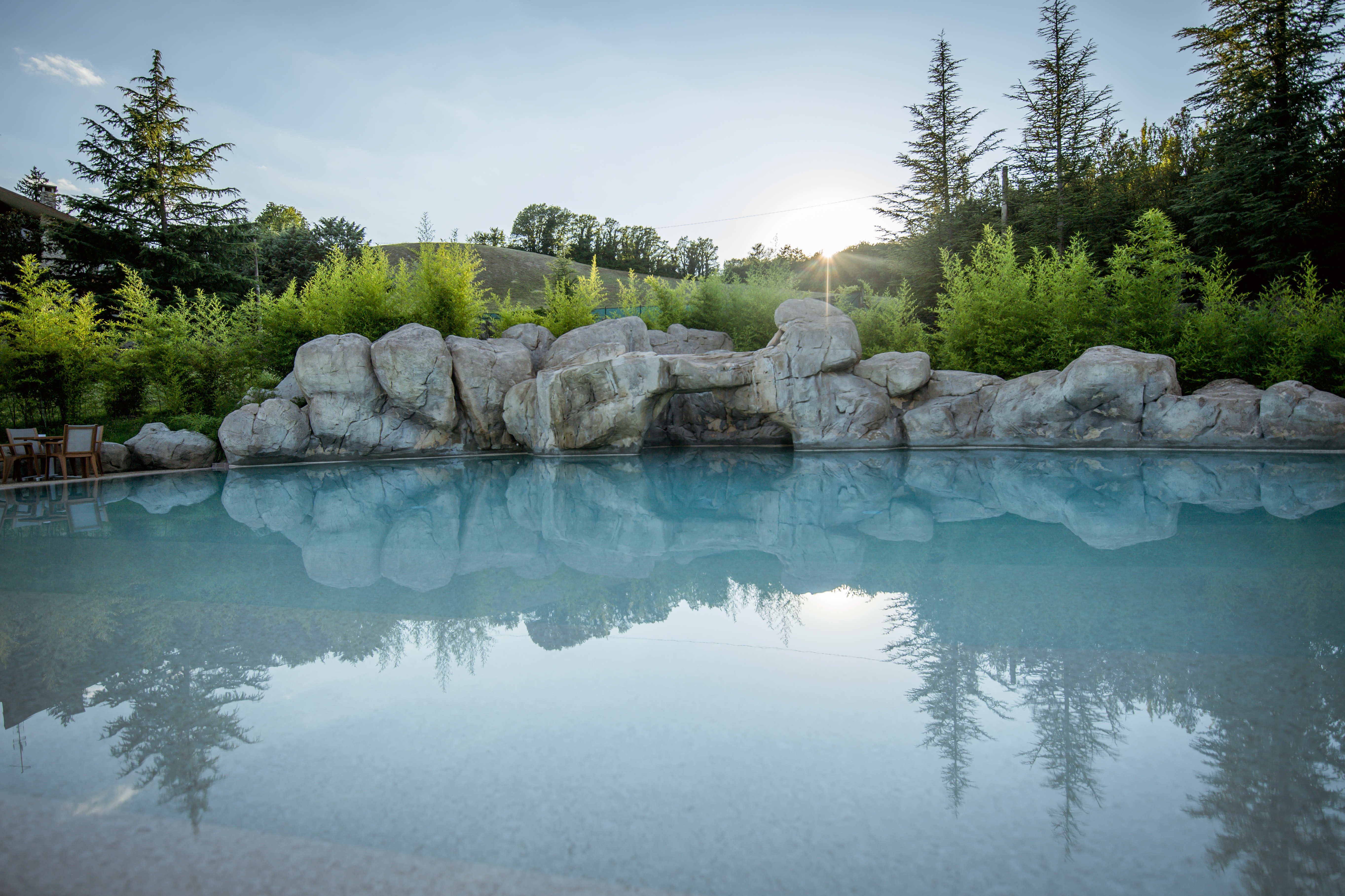 Piscina esterna con idromassaggio